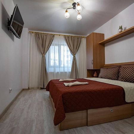 Apartament Natalia Apartment Tîrgu Ocna Екстериор снимка